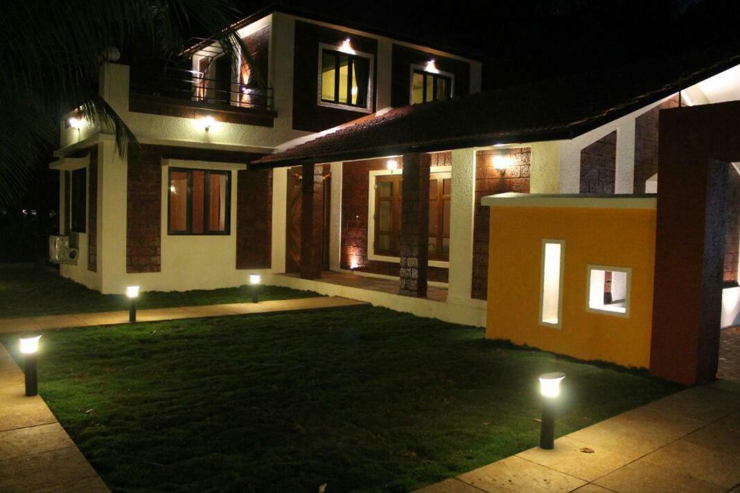Nivaant Holidays Alibag Hotel Exterior photo